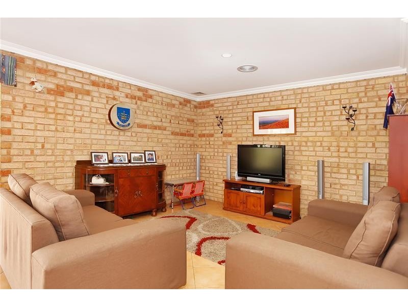 10 Kazan Close, Joondalup WA 6027