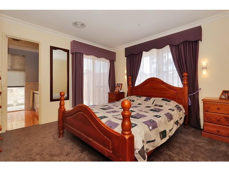 10 Kazan Close, Joondalup WA 6027