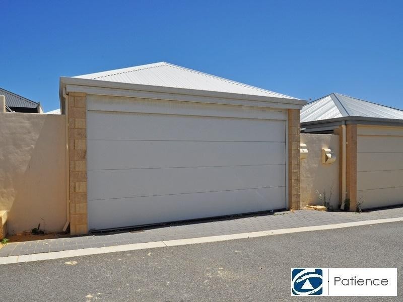 6 Hexham Terrace, Alkimos WA 6038