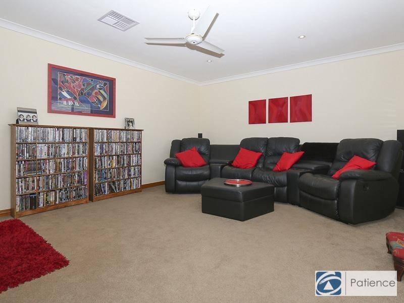 15 Arkaba Mews, Ocean Reef WA 6027