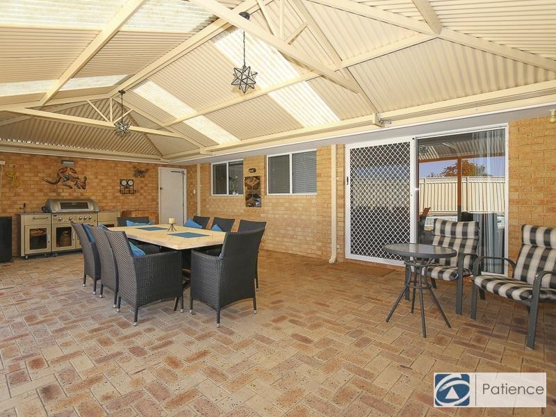 15 Arkaba Mews, Ocean Reef WA 6027