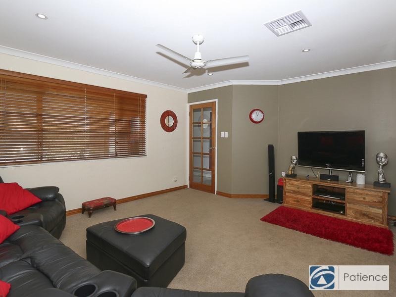 15 Arkaba Mews, Ocean Reef WA 6027