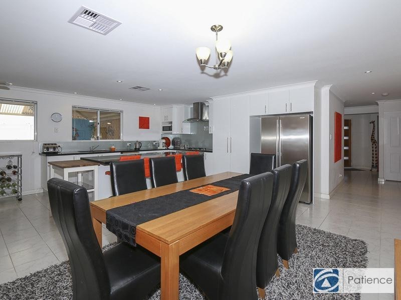 15 Arkaba Mews, Ocean Reef WA 6027