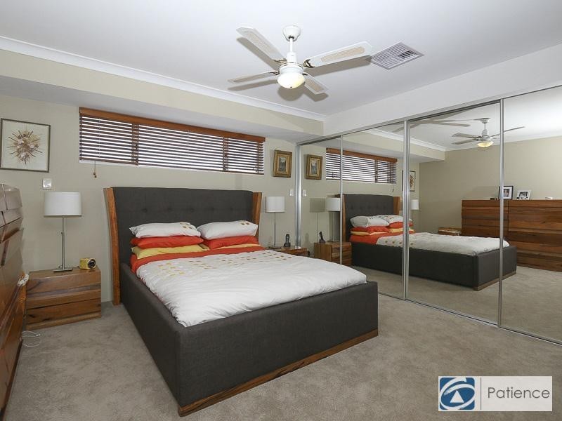 15 Arkaba Mews, Ocean Reef WA 6027