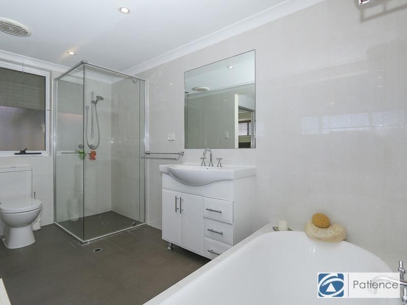 15 Arkaba Mews, Ocean Reef WA 6027