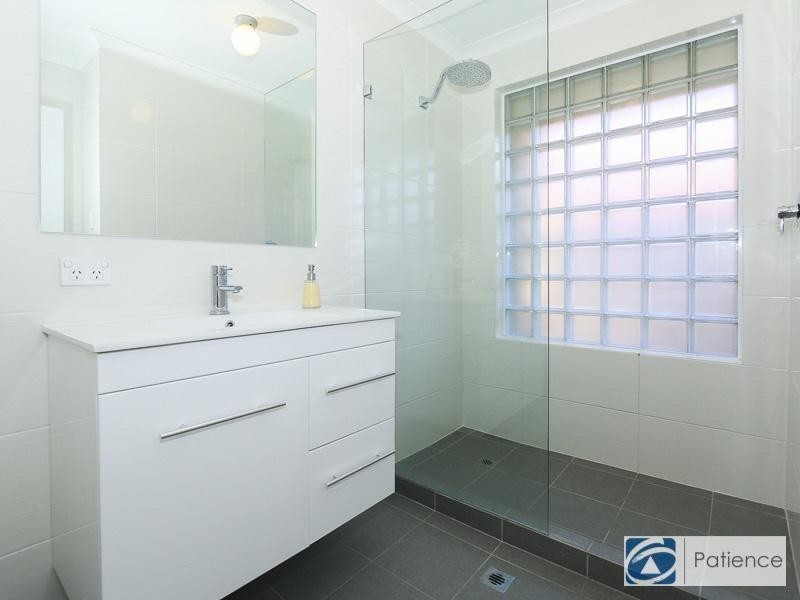 15 Arkaba Mews, Ocean Reef WA 6027