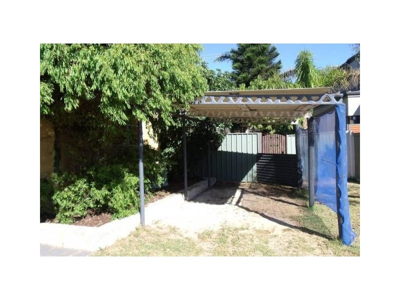 4 Abalone Place, Burns Beach WA 6028