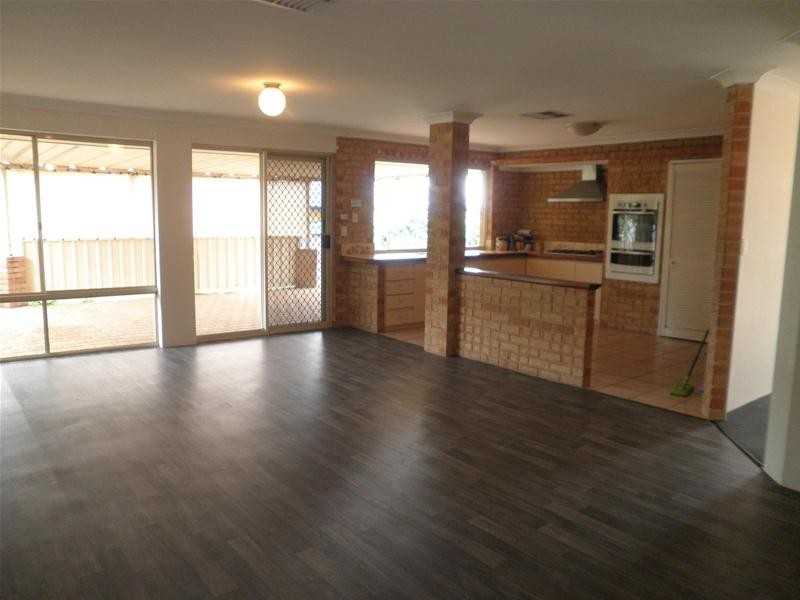 62 Glencoe Loop, Kinross WA 6028