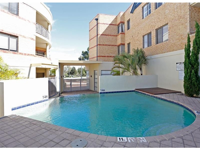 23/27 Piccadilly Circle, Joondalup WA 6027