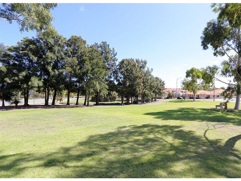 23/27 Piccadilly Circle, Joondalup WA 6027