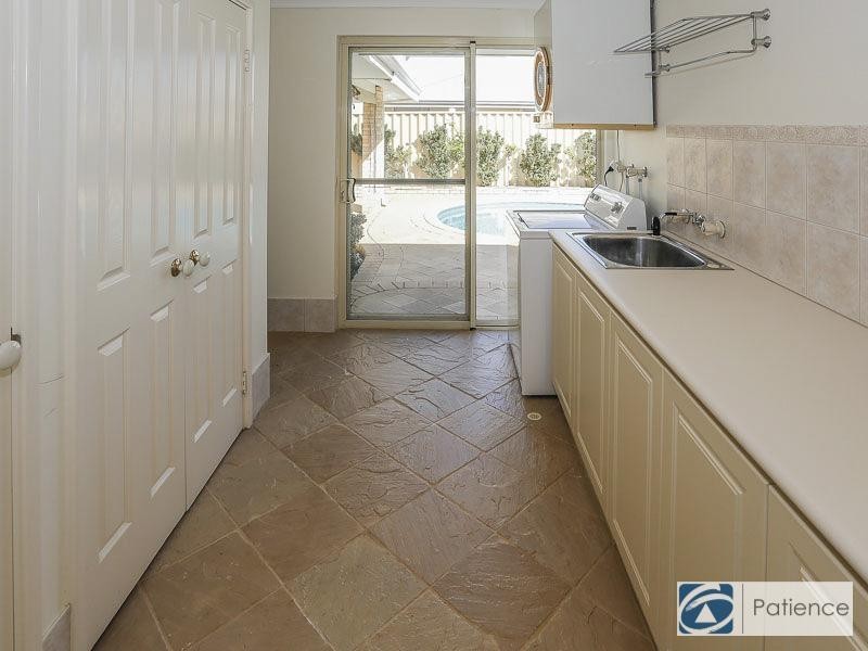 5 Tiwi Court, Iluka WA 6028