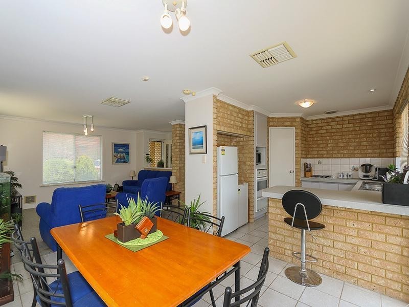 7 Swindon Lane, Currambine WA 6028