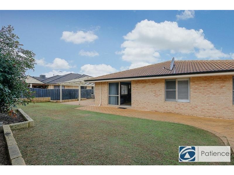 10 La Grange Loop, Currambine WA 6028