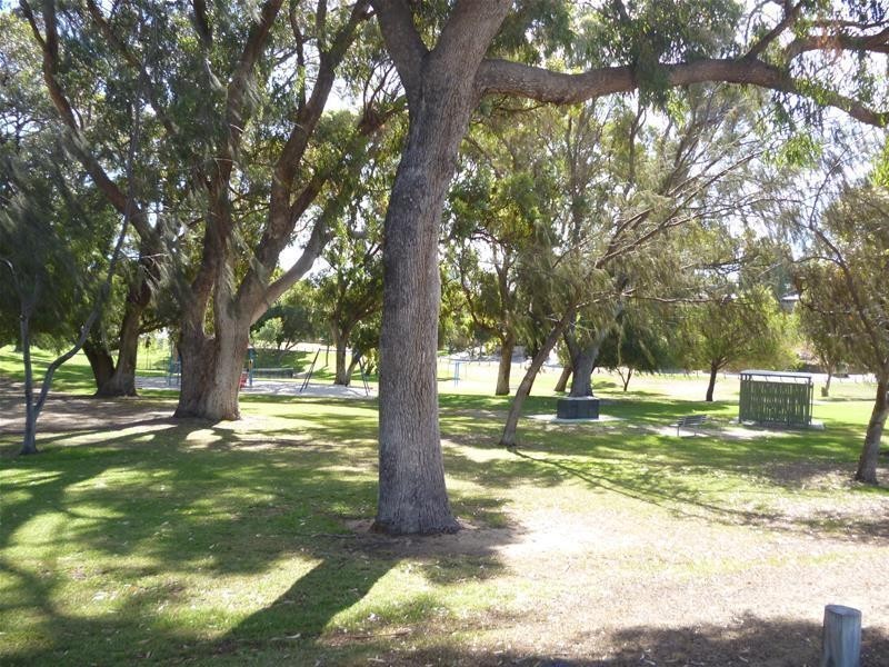 24B Koolyanga Road, Mullaloo WA 6027