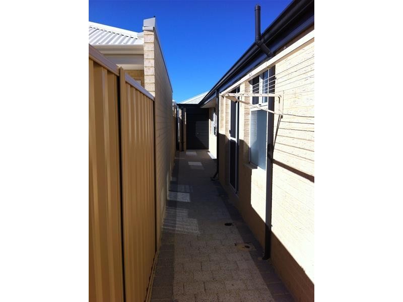 48 Roccella Loop, Ashby WA 6065