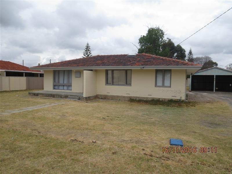 46 Amberton Avenue, Girrawheen WA 6064