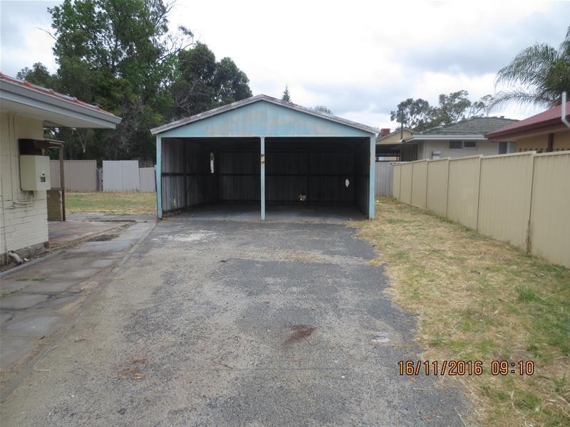 46 Amberton Avenue, Girrawheen WA 6064