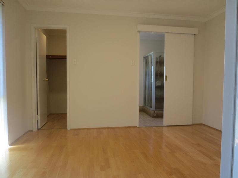 6 Magnolia Mews, Edgewater WA 6027