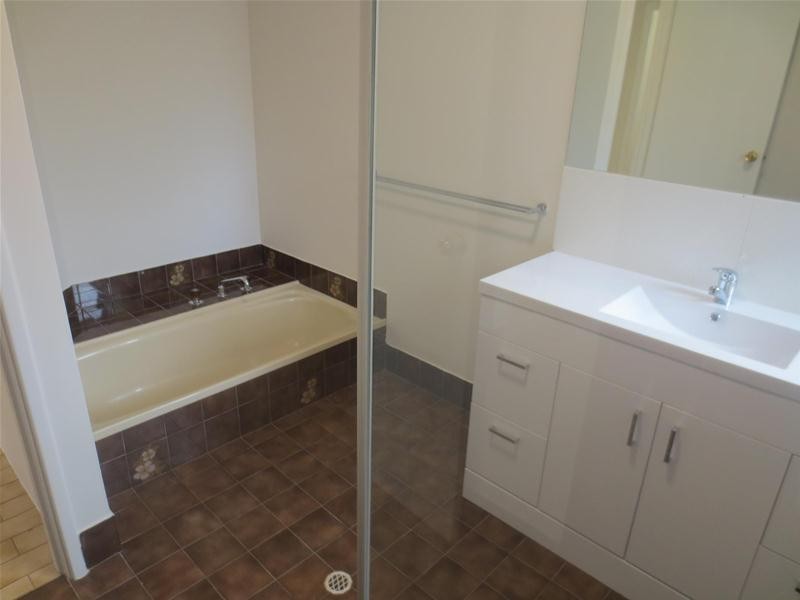 6 Magnolia Mews, Edgewater WA 6027