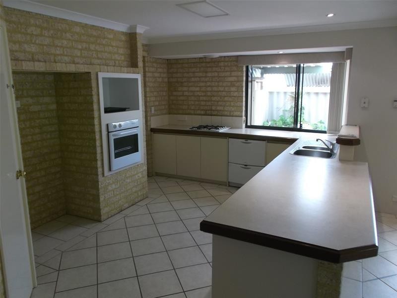 14 Dilkera Place, Quinns Rocks WA 6030