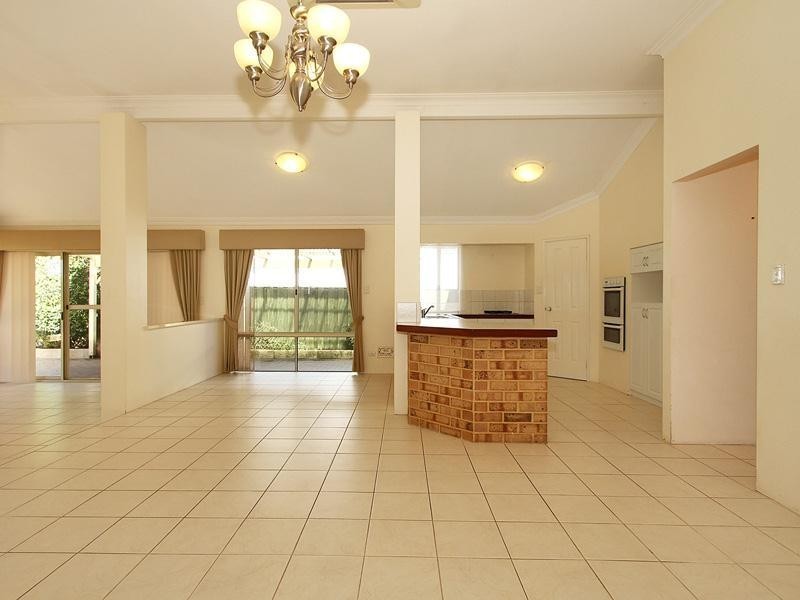 43 Canterbury Circle, Currambine WA 6028