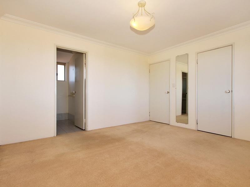 43 Canterbury Circle, Currambine WA 6028