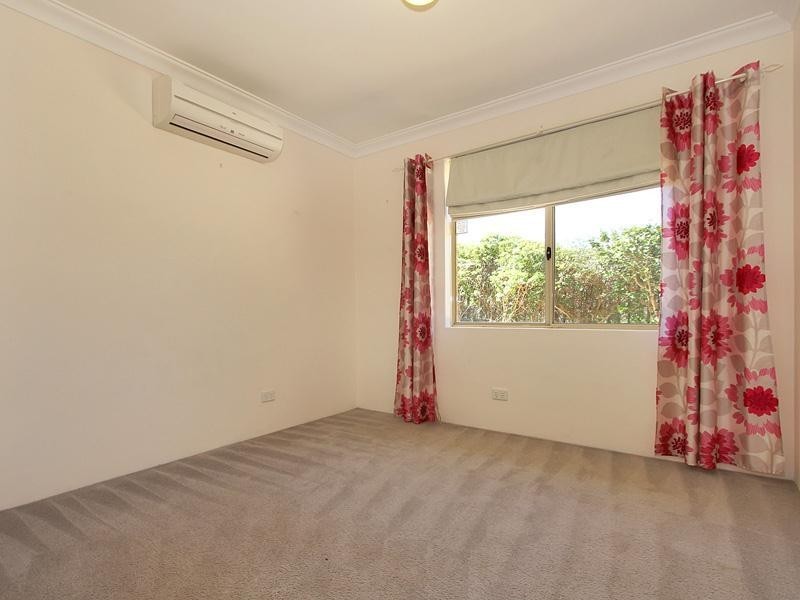 43 Canterbury Circle, Currambine WA 6028