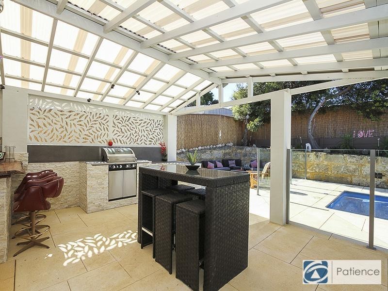 10 Gemini Rise, Ocean Reef WA 6027