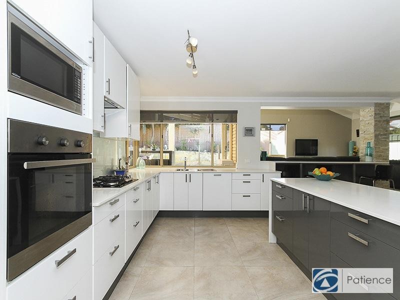 10 Gemini Rise, Ocean Reef WA 6027