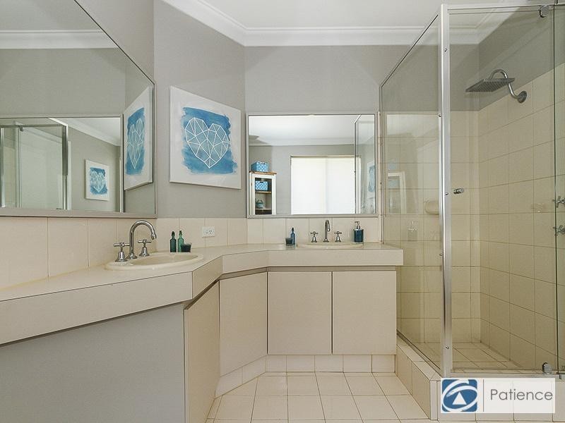 10 Gemini Rise, Ocean Reef WA 6027