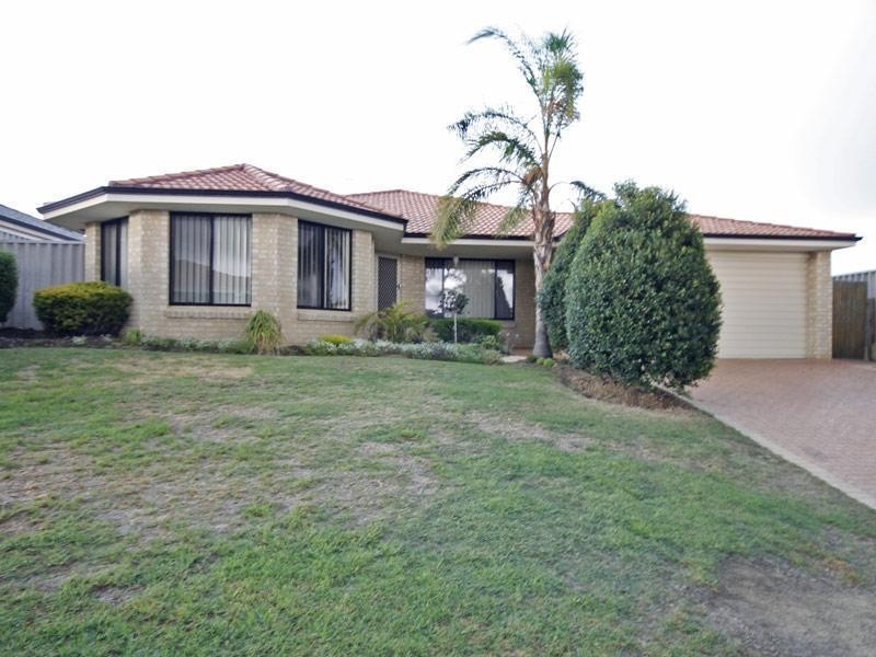 71 Ailsacraig Ramble, Kinross WA 6028