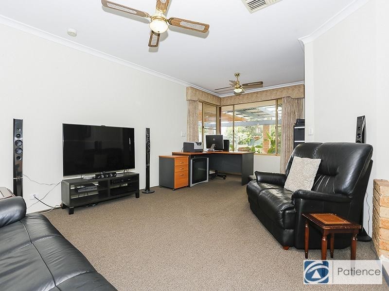 44 The Avenue, Alexander Heights WA 6064