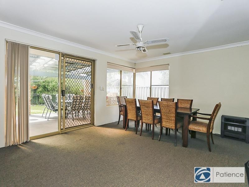 44 The Avenue, Alexander Heights WA 6064