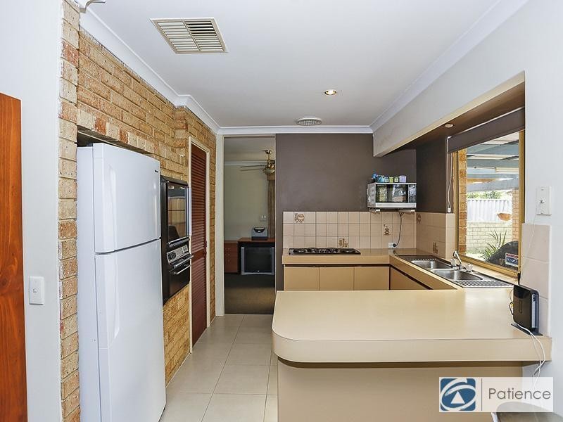 44 The Avenue, Alexander Heights WA 6064