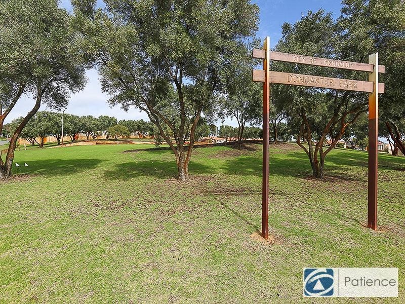 8 Swindon Lane, Currambine WA 6028