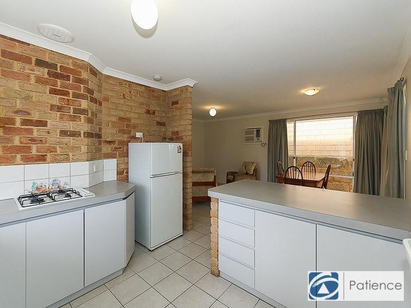 8 Swindon Lane, Currambine WA 6028