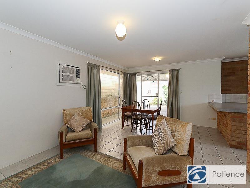 8 Swindon Lane, Currambine WA 6028