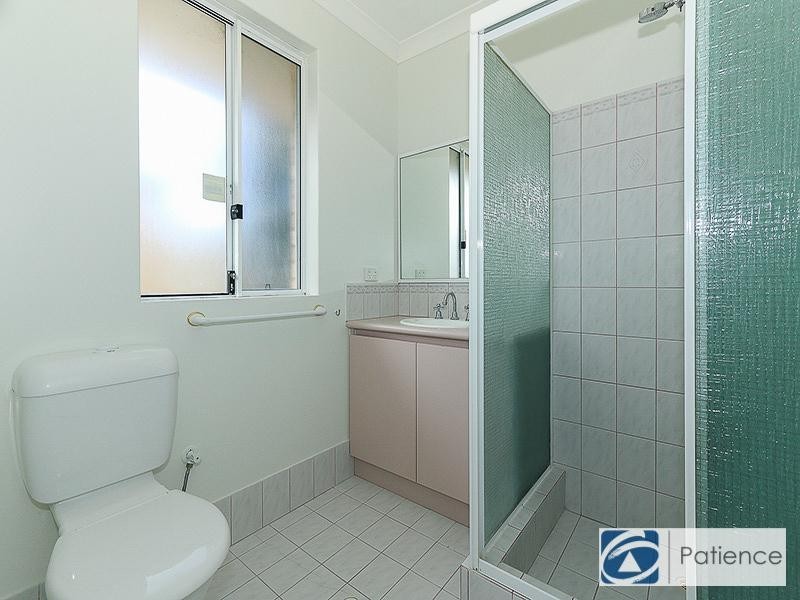 8 Swindon Lane, Currambine WA 6028