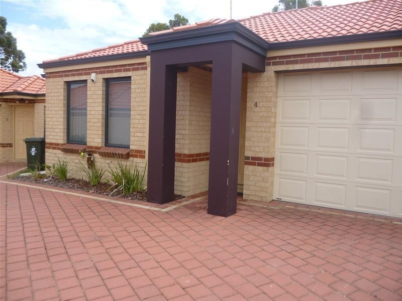 4/11 Arnold Place, Balga WA 6061