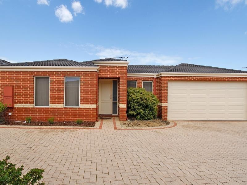 8/5 Yarra Court, Carramar WA 6031