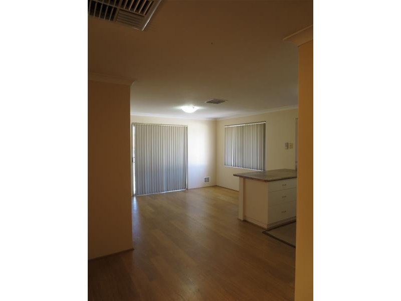 12 Dillon Glade, Joondalup WA 6027