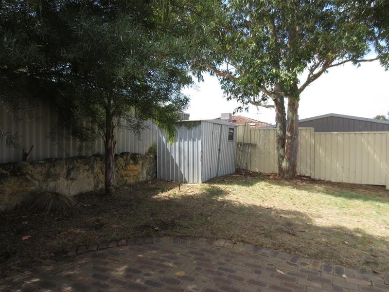 12 Dillon Glade, Joondalup WA 6027