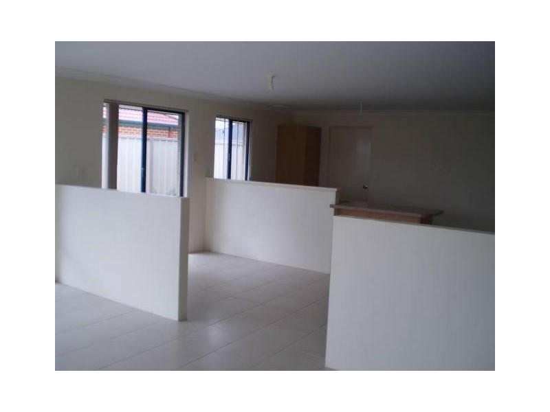 32 Watkins Loop, Tapping WA 6065