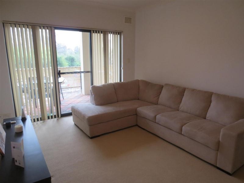 14/4 Waterbird Turn, Joondalup WA 6027