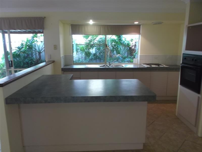 45 Ailsacraig Ramble, Kinross WA 6028