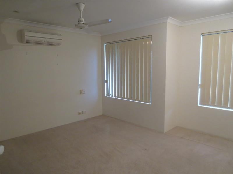 69 MacNaughton Crescent, Kinross WA 6028