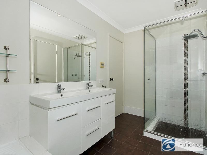 1a Noetia Court, Heathridge WA 6027