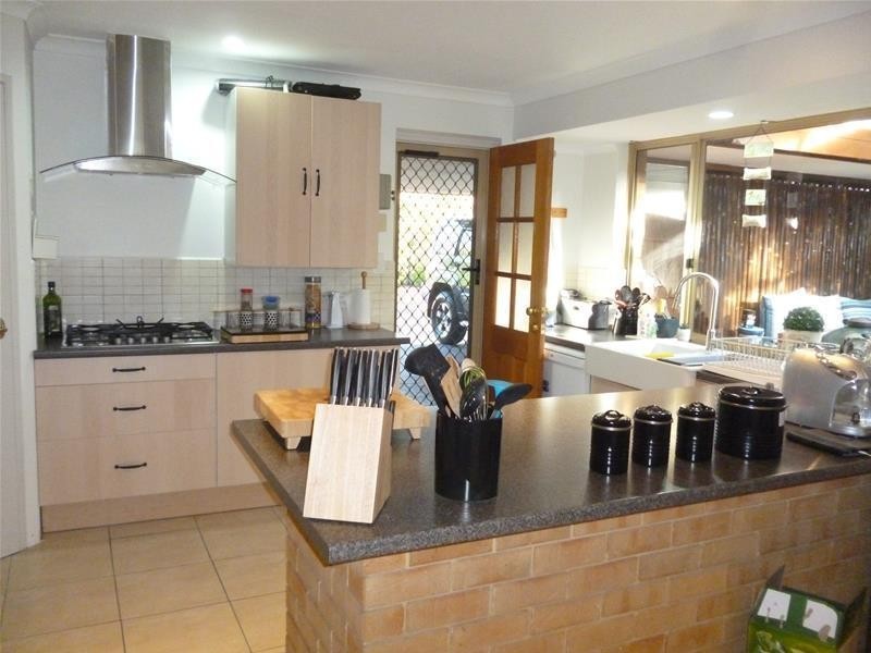 27 Snowbird Gardens, Joondalup WA 6027