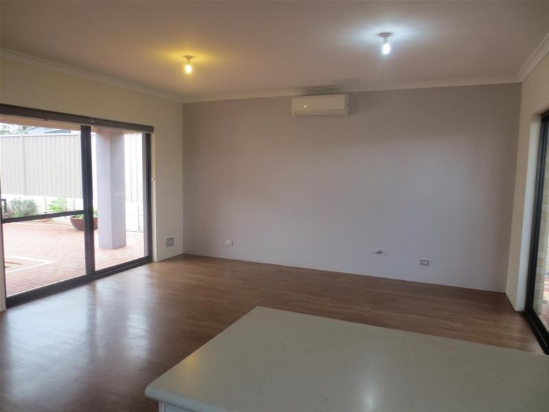 87A Rochester Circle, Balga WA 6061