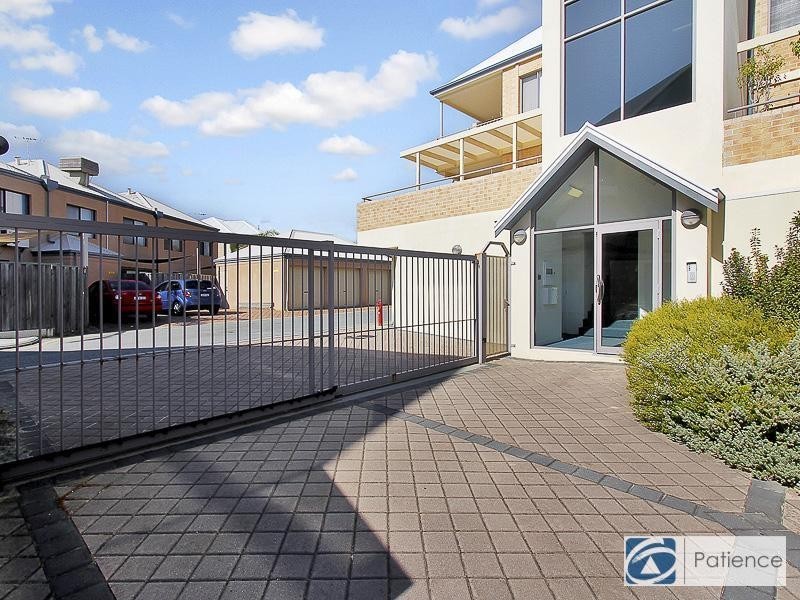 15/27 Piccadilly Circle, Joondalup WA 6027